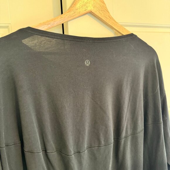 Lululemon Back In Action Long-Sleeve Shirt Top Black Relaxed Fit Cotton Blend - Picture 4 of 6
